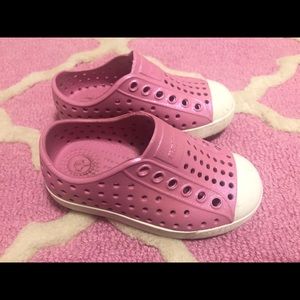 Native Toddler Girls Slip Ons